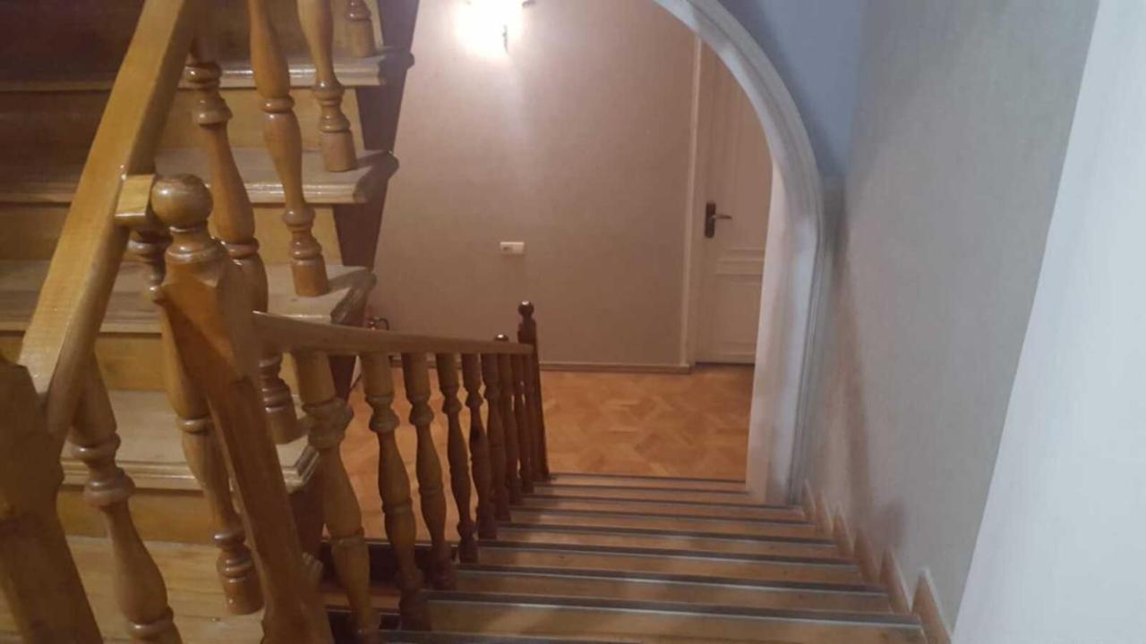 Cool Hostel Tbilisi Buitenkant foto